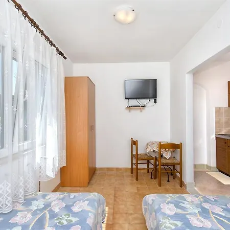 Milena 3* Hvar Town
